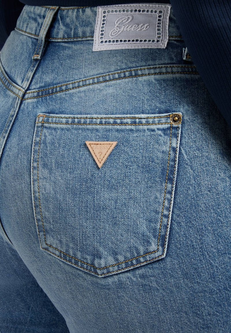 Guess MOM FIT - Jeans Relaxed Fit - Blau