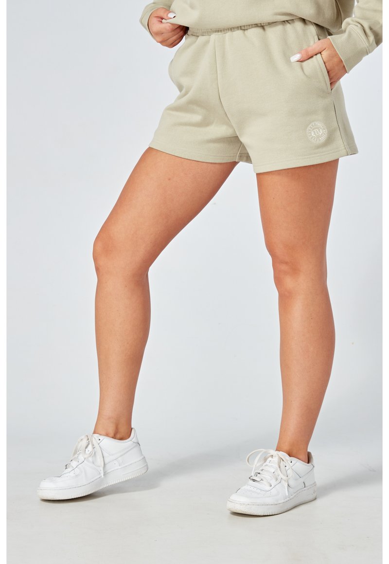  ESSENTIALS LOUNGE - Shorts - Stone