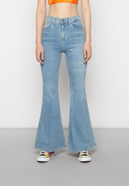 Lee FOREVERFIT FLARE - Flared Jeans - Winter Sun