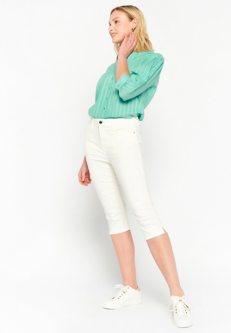 LOLALIZA CROPPED - Jeans Shorts - B Ecru