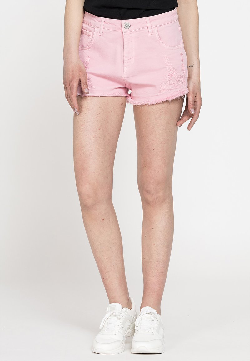  PER DONNA - Shorts - Rosa