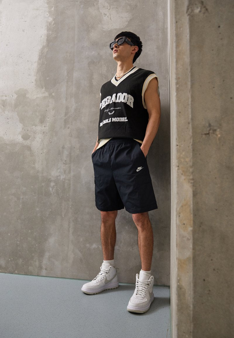 Nike Sportswear CLUB - Jogginghose - Black/white