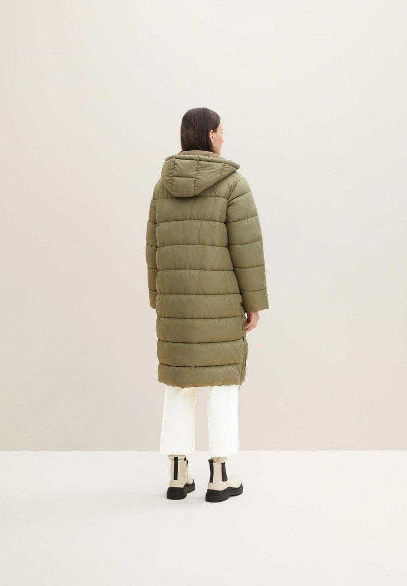 Tom Tailor PUFFER MIT KAPUZE - Wintermantel - Tree Moss Green