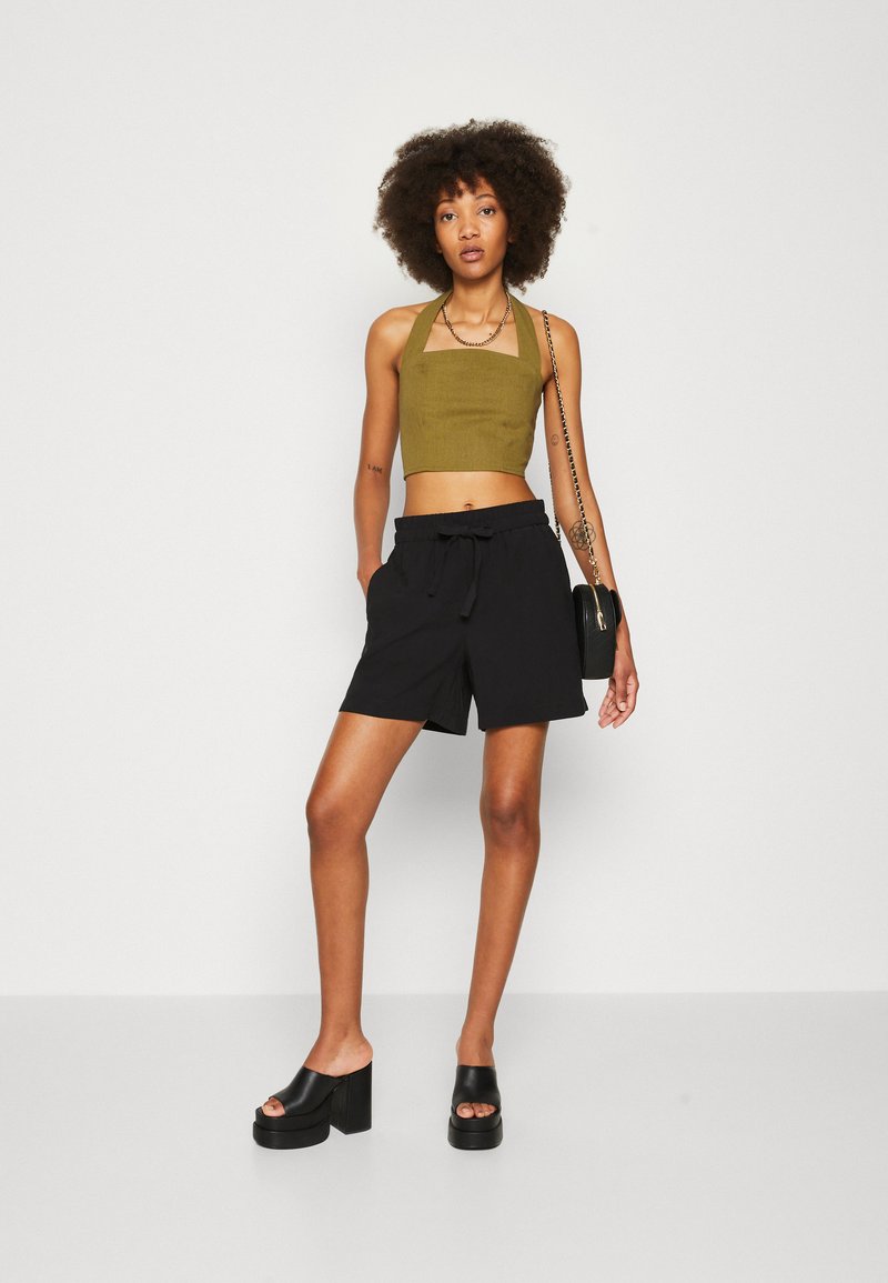 Vero Moda VMCARMEN LOOSE - Shorts - Black