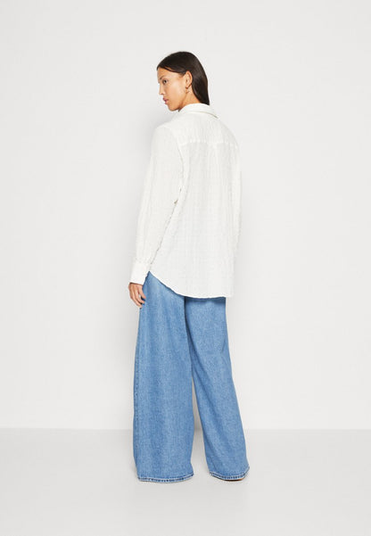 WEEKDAY CRINKLED SHIRT - Hemdbluse - Offwhite