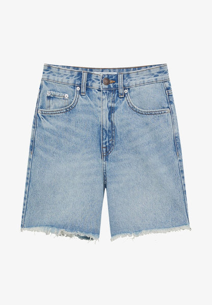 PULL & BEAR BERMUDA - Jeans Shorts - Light Blue Denim