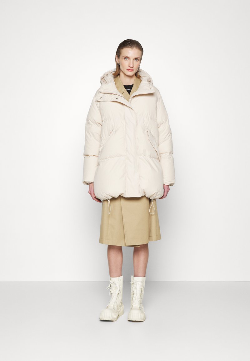 MM6 Maison Margiela SPORTSJACKET - Daunenmantel - Cream