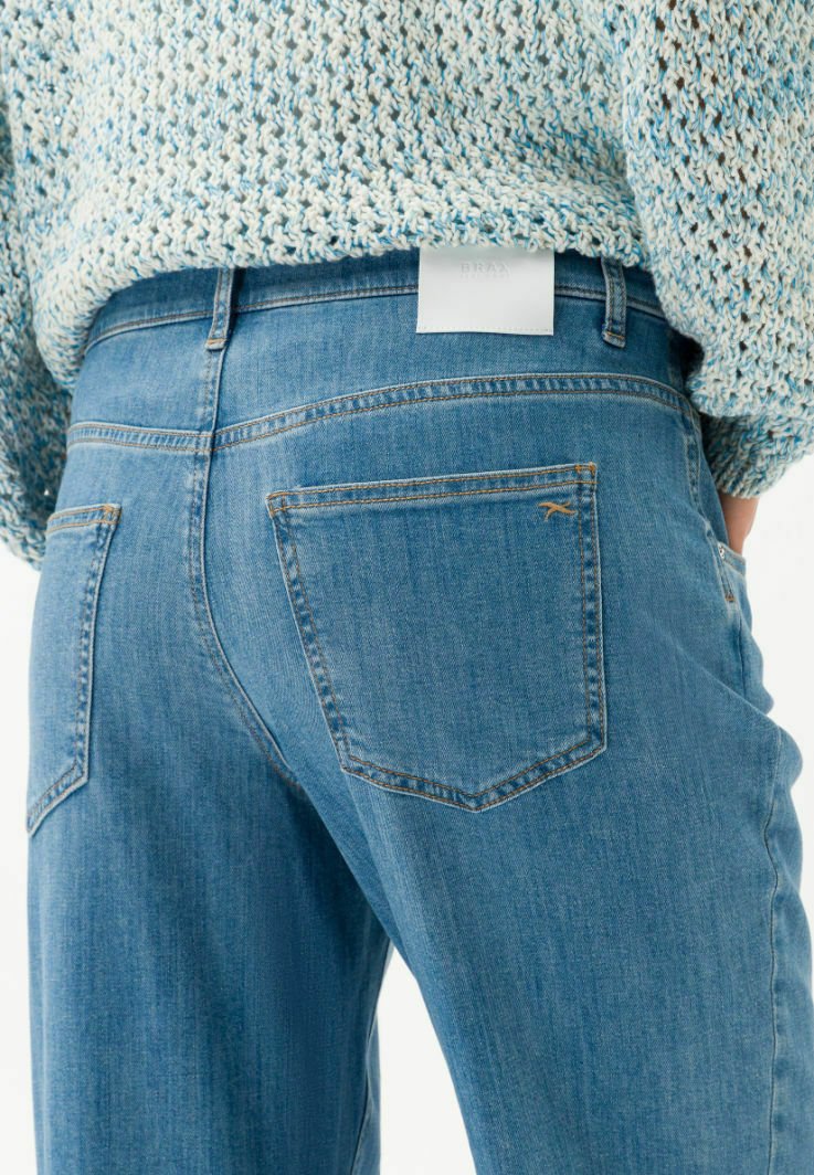 BRAX STYLE MAINE - Flared Jeans - Slightly Used Light Blue