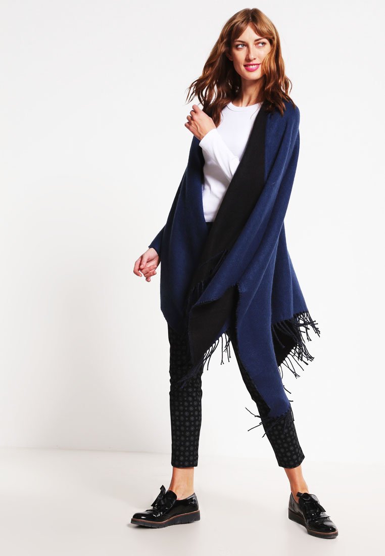 PETIT BATEAU Langarmshirt - Ecume