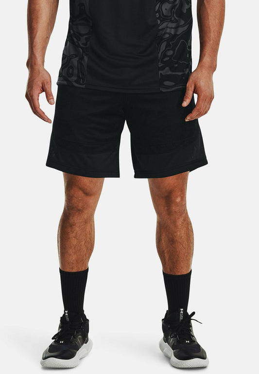 Under Armour HEATWAVE HOOPS - Kurze Sporthose - Black