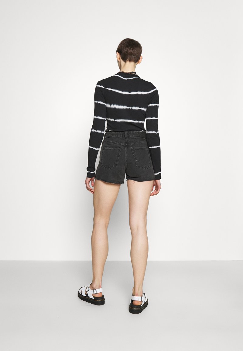 Monki Jeans Shorts - Black Dark