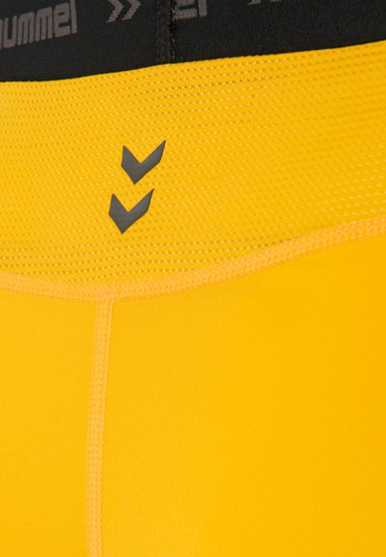 Hummel Shorts - Yellow
