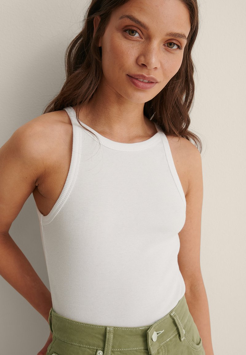 NA-KD Top - White