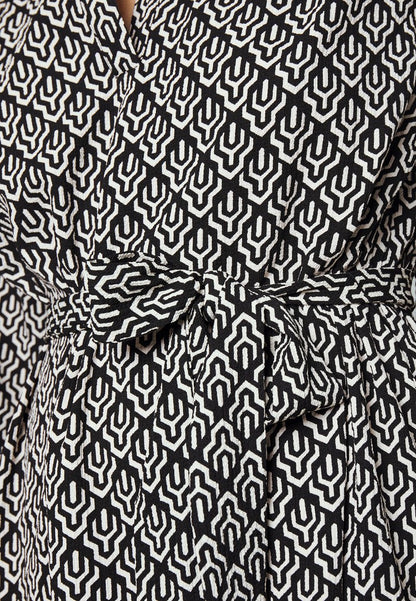ONLY CARMAKOMA Freizeitkleid - Black/geometric Cloud Dancer