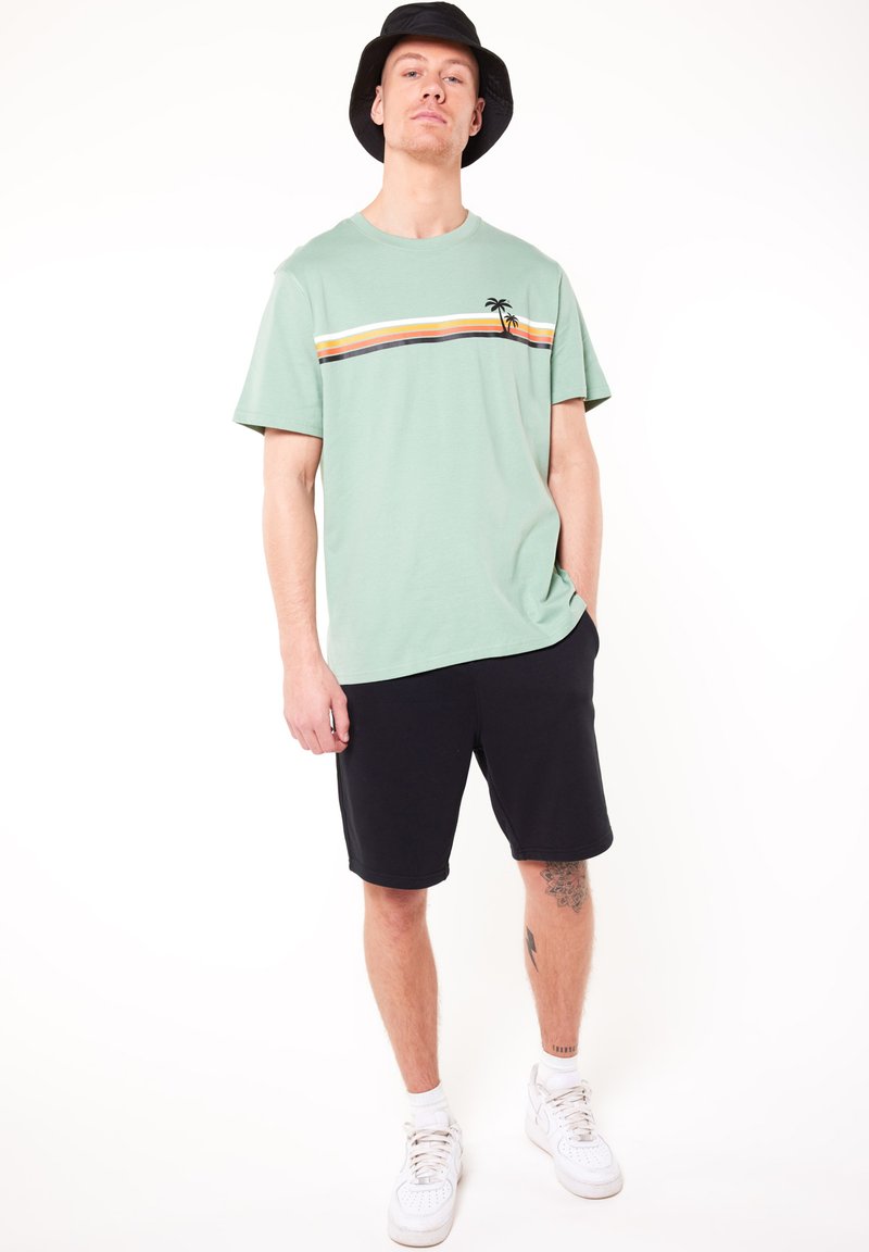  SEVAN - Shorts - Black