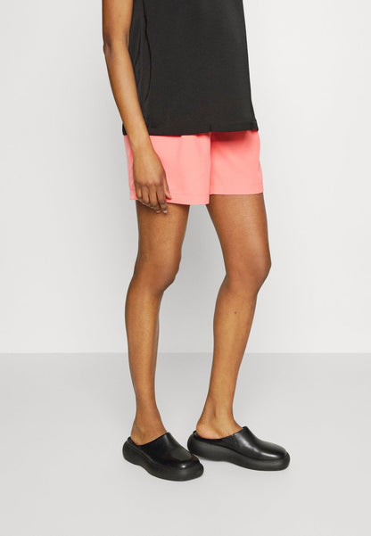 ONLY MATERNITY OLMLAURA PLEAT - Shorts - Georgia Peach