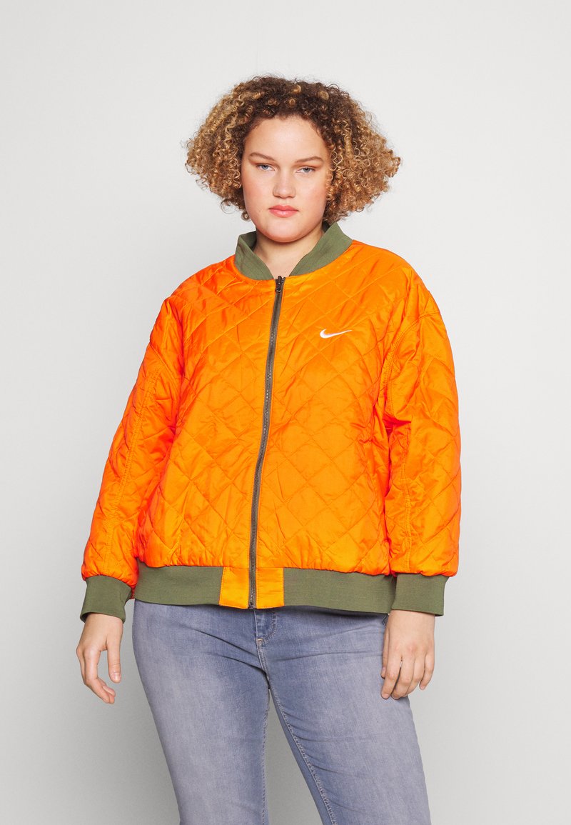 Nike Sportswear Bomberjacke - Medium Olive/safety Orange/white