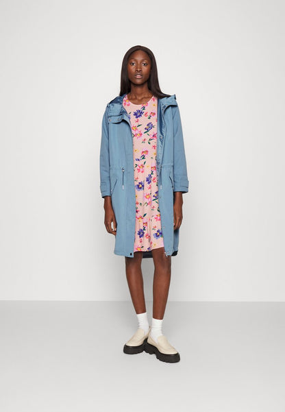 Vero Moda Tall VMEVERLY COAT - Parka - China Blue