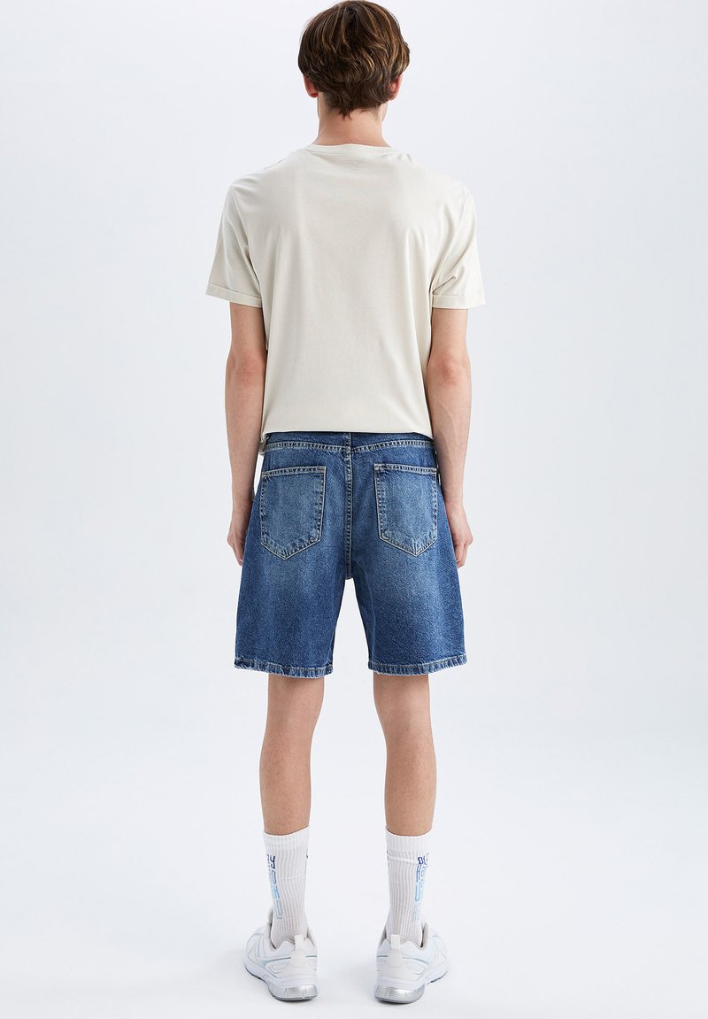 DeFacto FIT - Jeans Shorts - Blue
