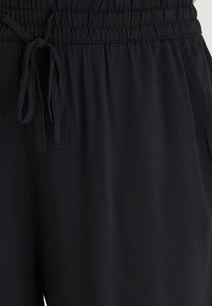 B.young BYMMJOELLA SHORTS - Shorts - Black
