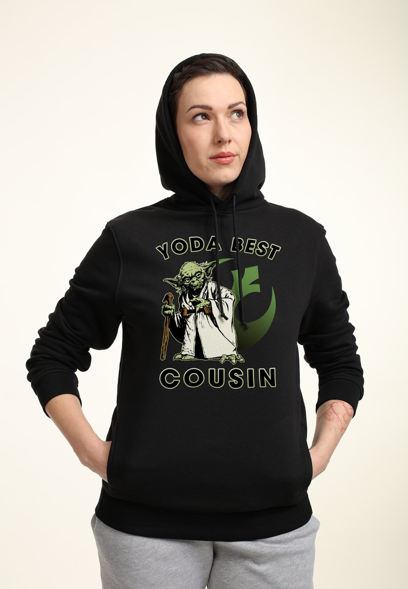 Henry Tiger STAR WARS: CLASSIC YODA BEST COUSIN - Kapuzenpullover - Black