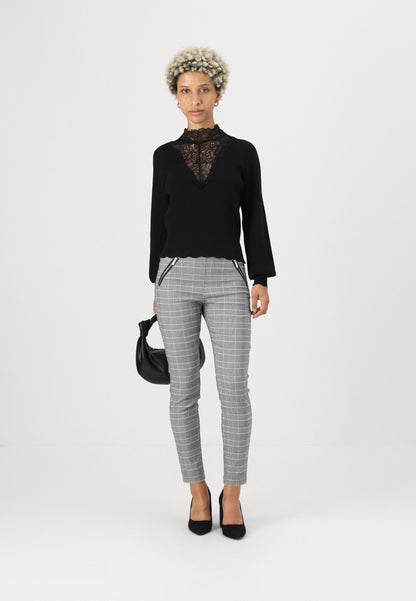 ONLY Petite ONLLOIZA - Leggings - Trousers - White/black
