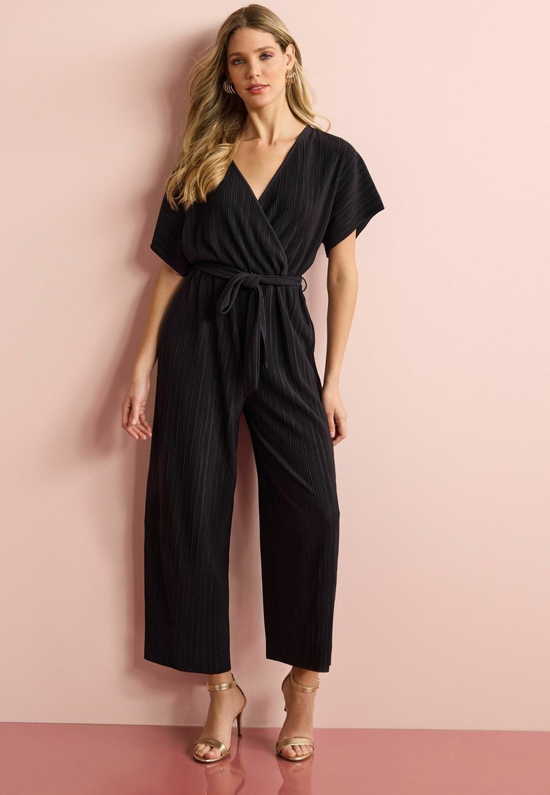 Next SHORT SLEEVE PLISSÉ - Jumpsuit - Black