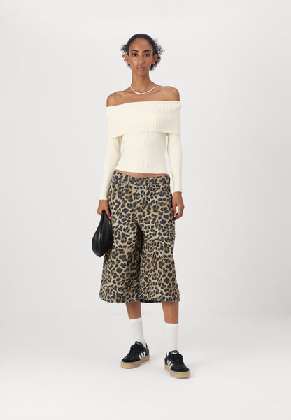 ONLY Petite ONLKATIA OFF SHOULDER - Jumper - Whitecap Gray