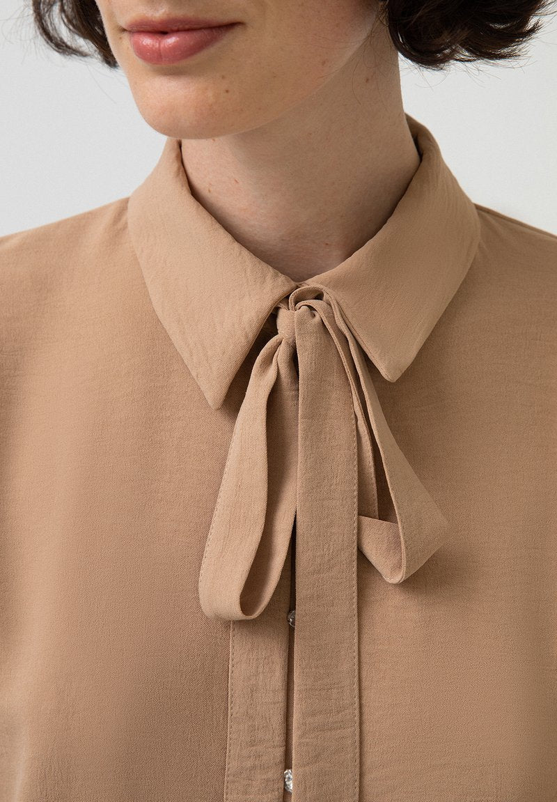  FOULARD COLLAR - Hemdbluse - Beige