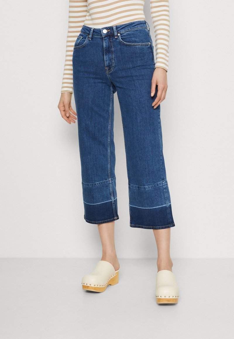 Gant CROPPED WIDE - Jeans Relaxed Fit - Mid Blue Worn