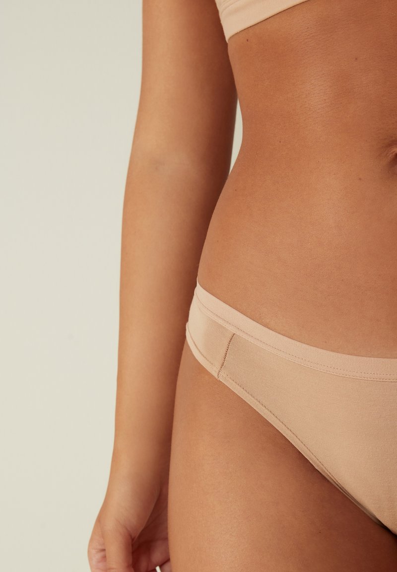 Intimissimi LOW CUT - Slip - Skin