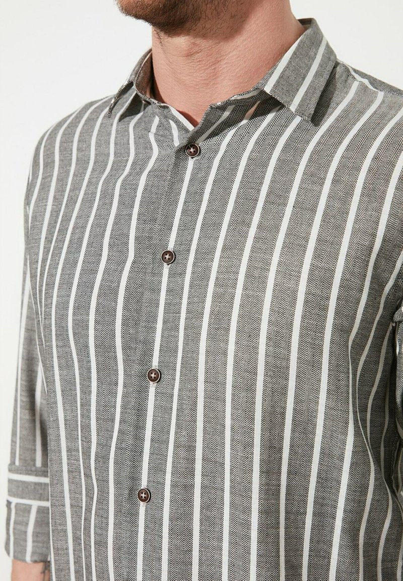 Trendyol Hemd - Black