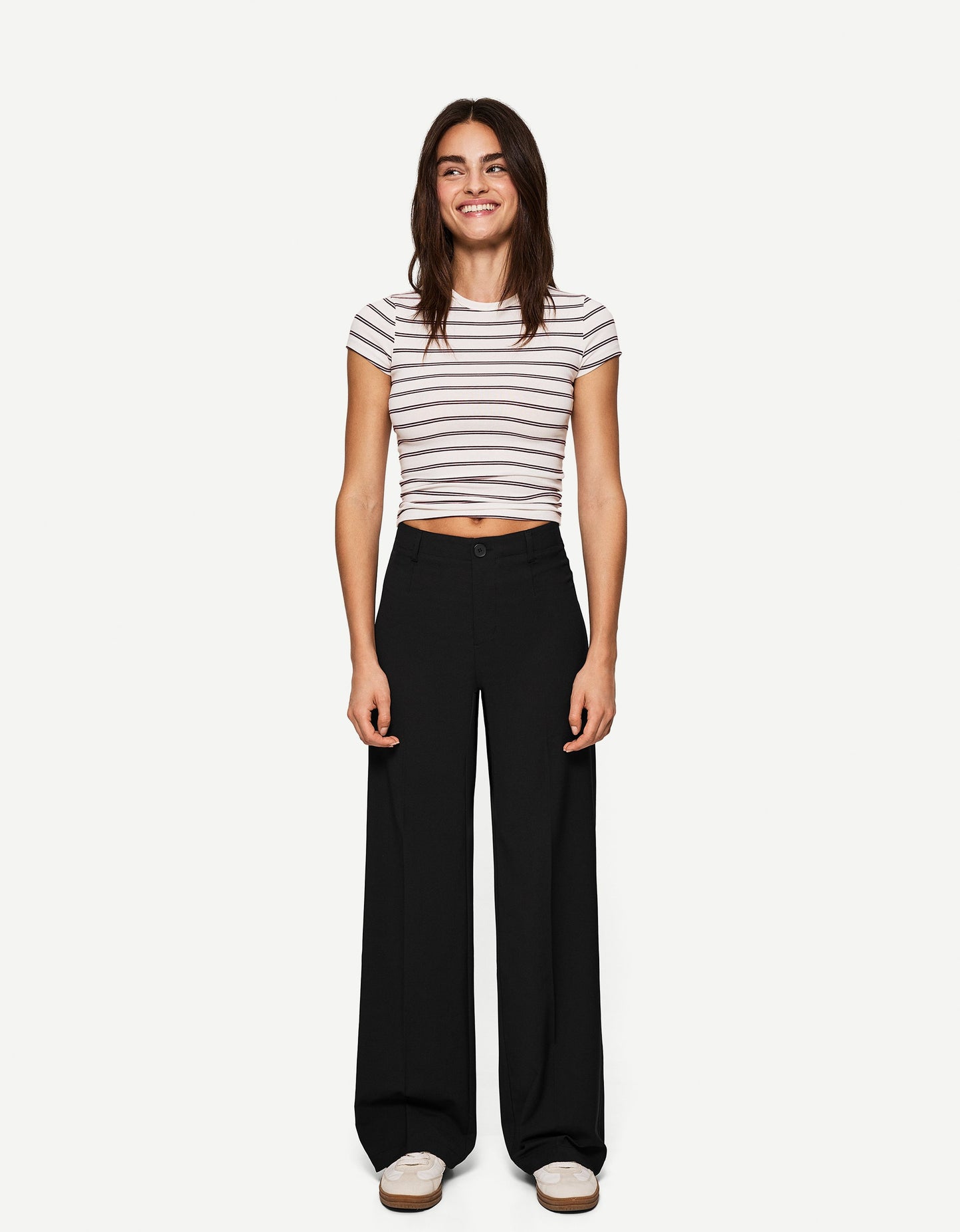 BERSHKA WIDE-LEG TAILORED - Trousers - Black