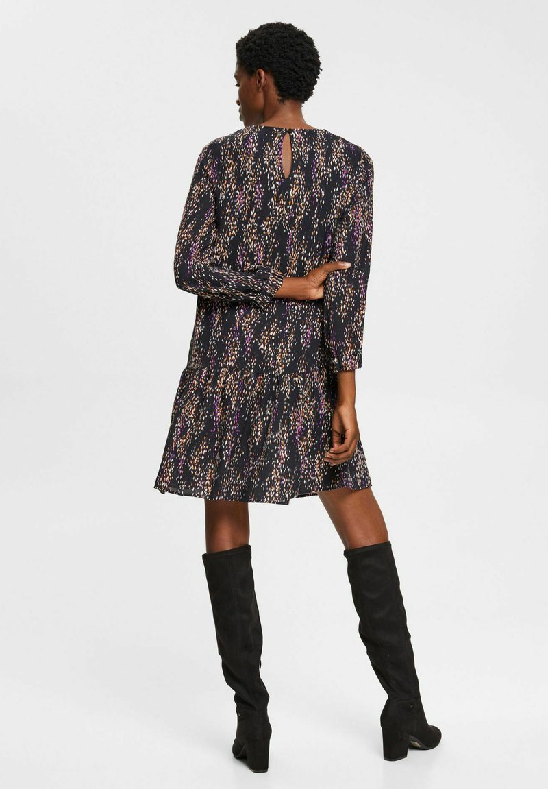 ESPRIT MIT MUSTER UND CUTOUT - Freizeitkleid - Black