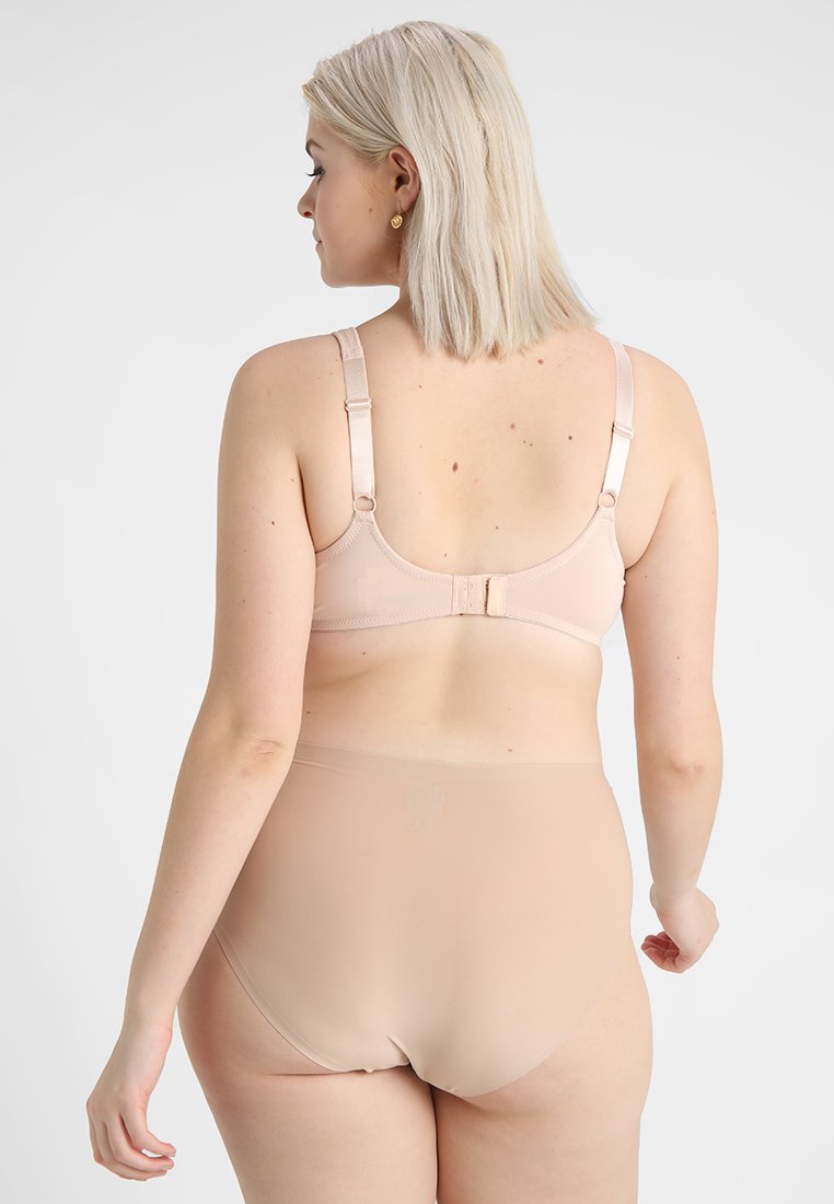 Chantelle PLUS SIZE - Slip - Nude