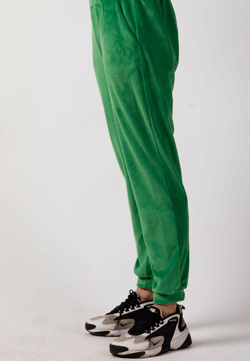  Jogginghose - Green