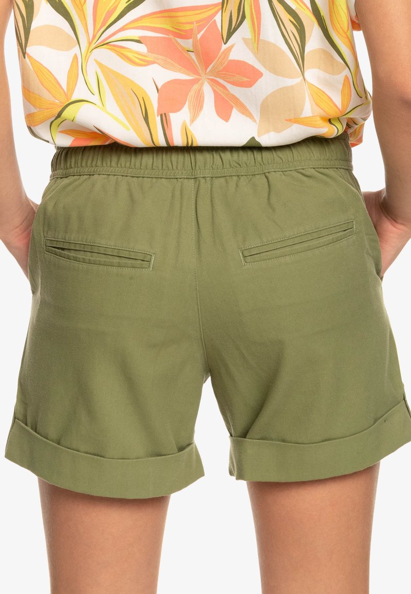 Roxy LIFE IS SWEETER - Shorts - Loden Green