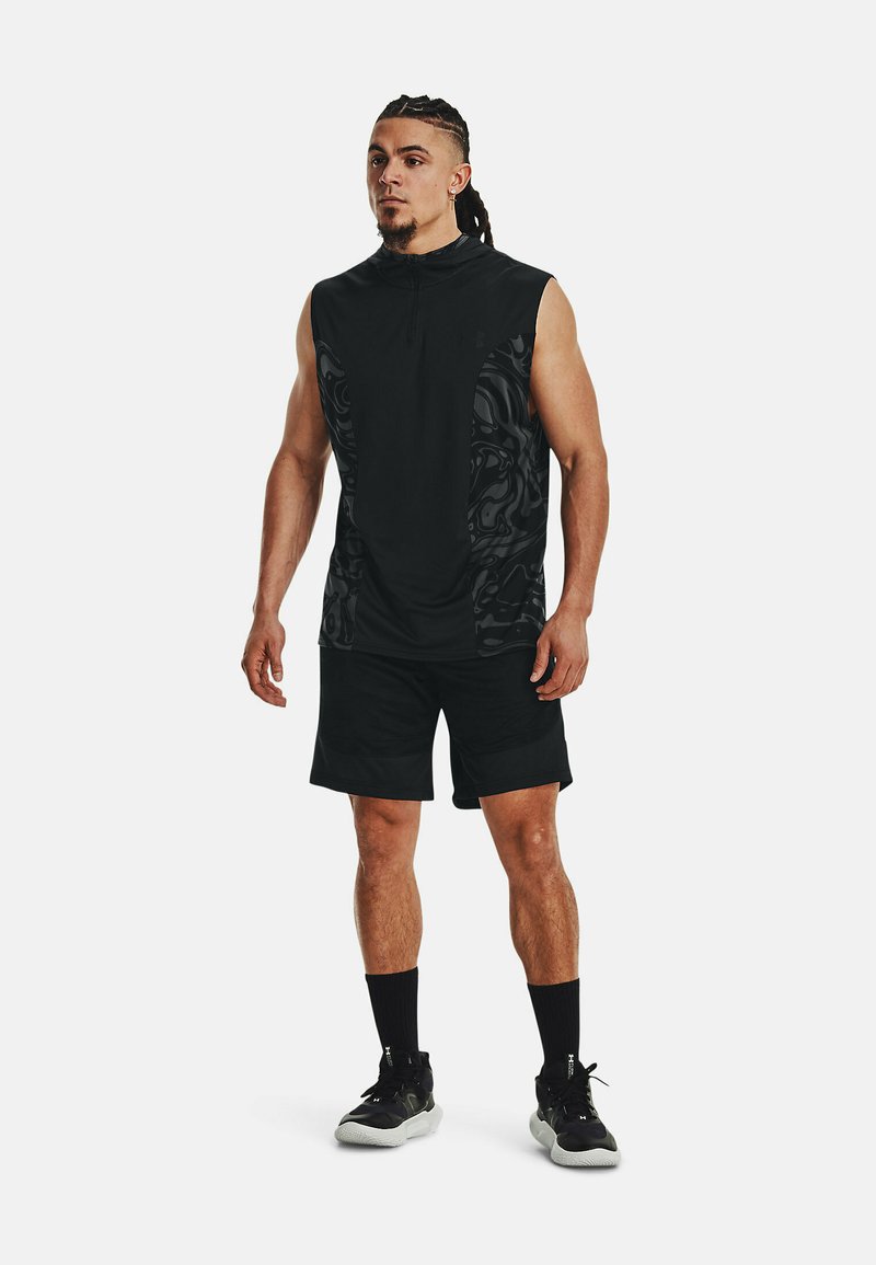 Under Armour HEATWAVE HOOPS - Kurze Sporthose - Black