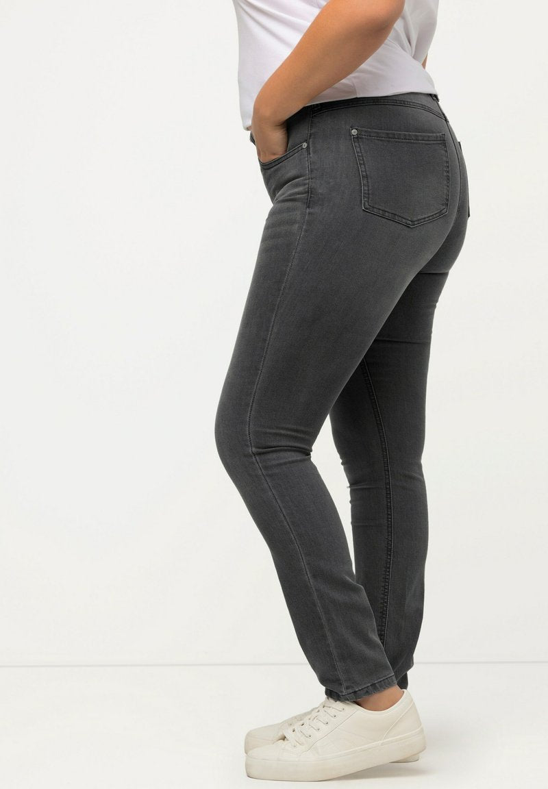 Ulla Popken GROSSE GRÖSSEN SARAH, 5-POCKET, HIG - Jeans Slim Fit - Grey Denim