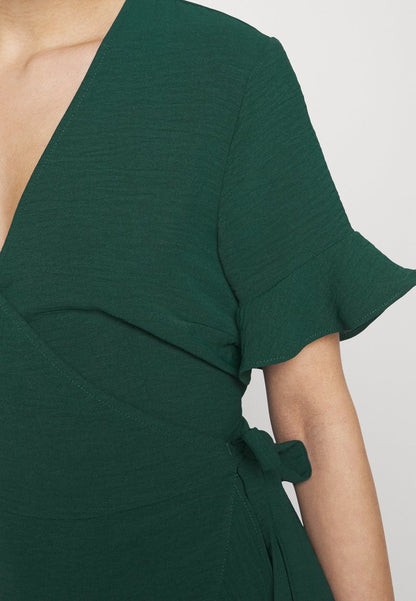 ONLY Petite ONLMETTE SWRAP FRILL DRESS - Freizeitkleid - Ponderosa Pine