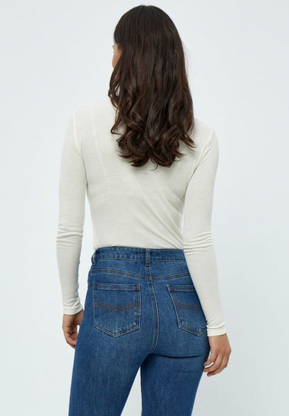 Peppercorn ROSALINDA V NECK - Langarmshirt - Gardenia