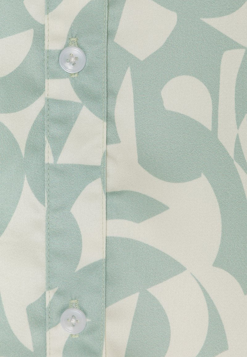 COLOURFUL REBEL OLET SWIRL DOWN - Hemdbluse - Light Mint