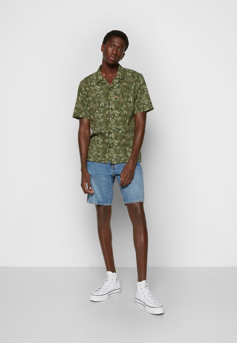 LOOSE - Jeans Shorts - Eagle Fly Short