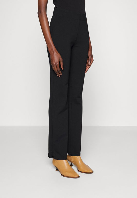 Bruuns Bazaar LUCILLA LYA PANTS - Stoffhose - Black