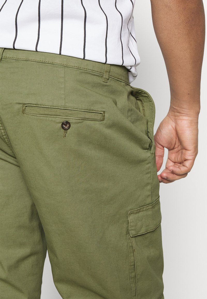 Redefined Rebel TIM PANTS UNISEX - Cargohose - Olivine
