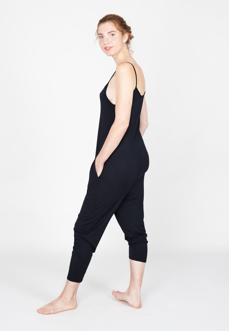  MILLA - Jumpsuit - Schwarz