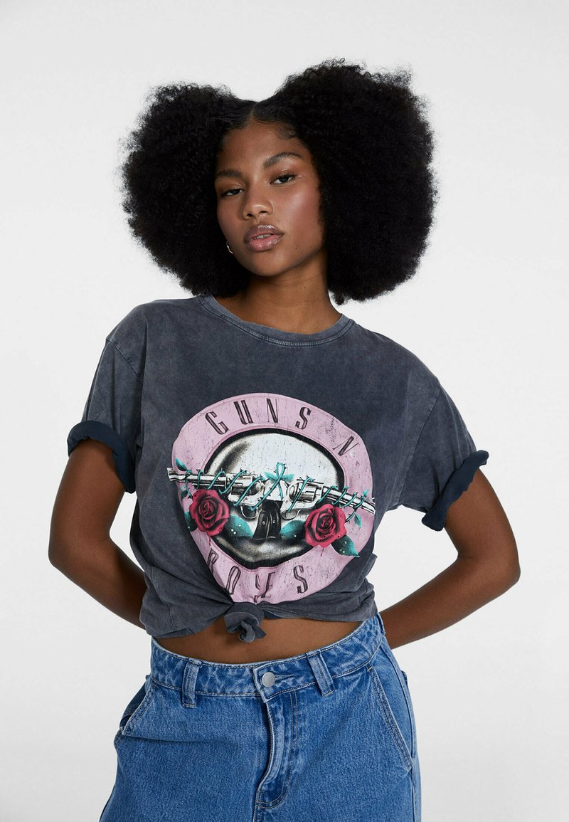 Stradivarius OFFICIAL GUNS N ROSES - T-Shirt Print - Dark Grey