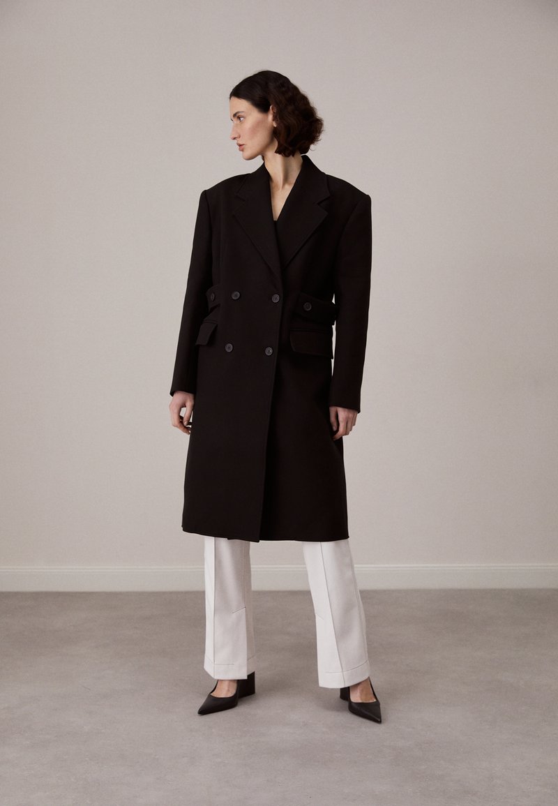 Materiel BOXY COAT - Klassischer Mantel - Black
