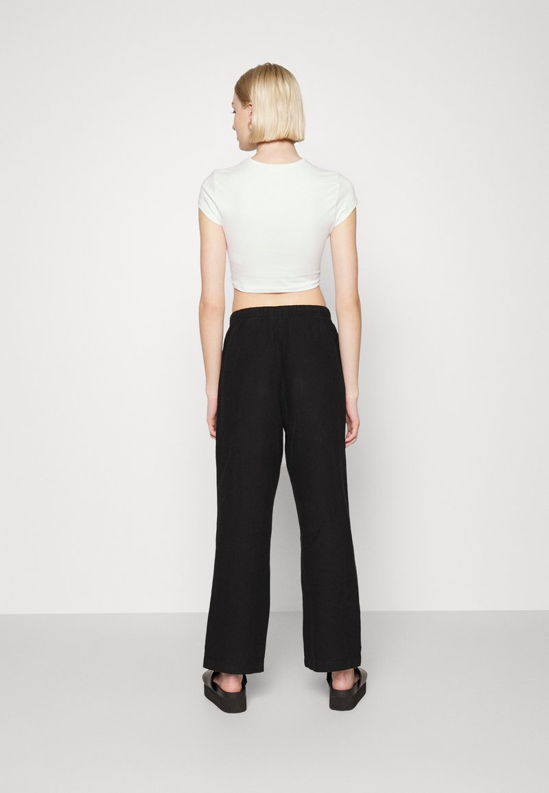 Monki VIVVI TROUSERS - Stoffhose - Black
