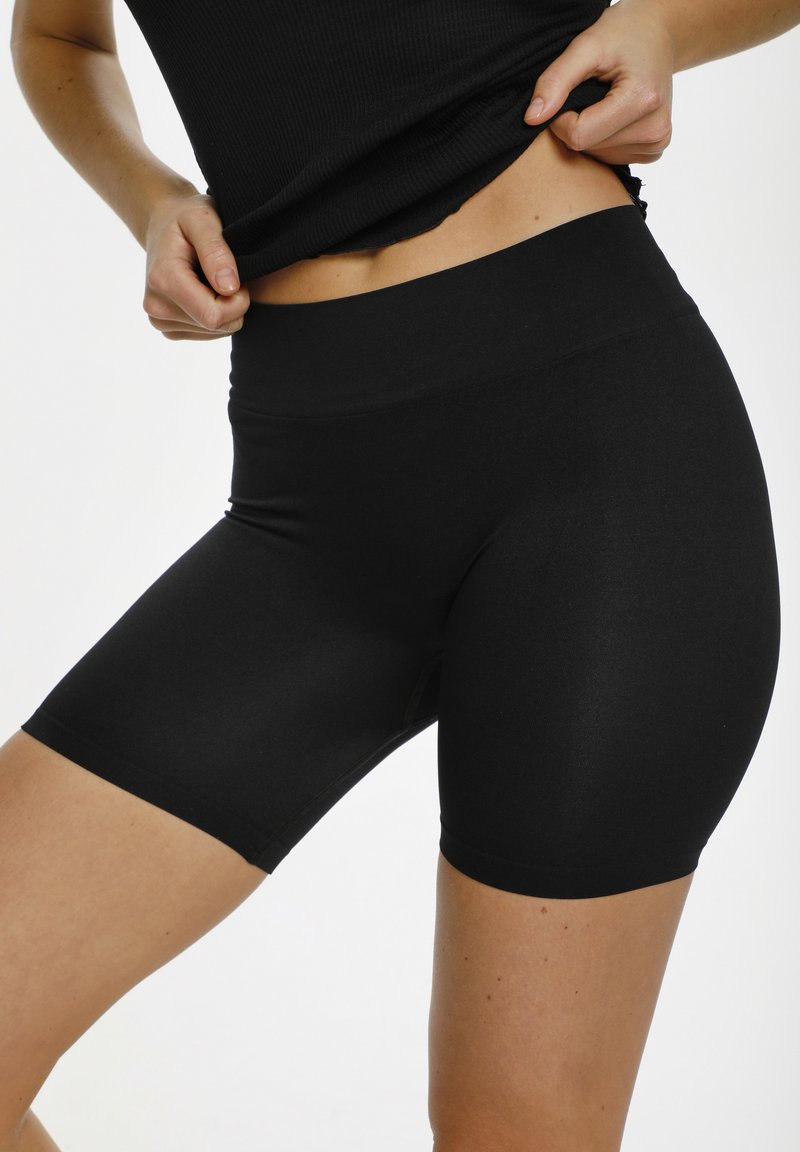 Saint Tropez Shorts - Black